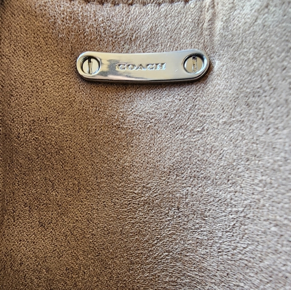 Coach Morgan Large Convertible Crossbody Or Shoulder Bag, EUC, $450 MSRP - Picture 10 of 15